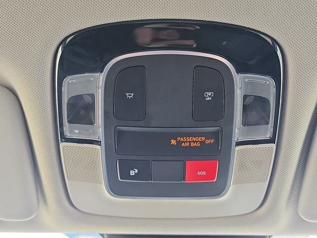 Used 2026 Gray Hyundai SEL image 29