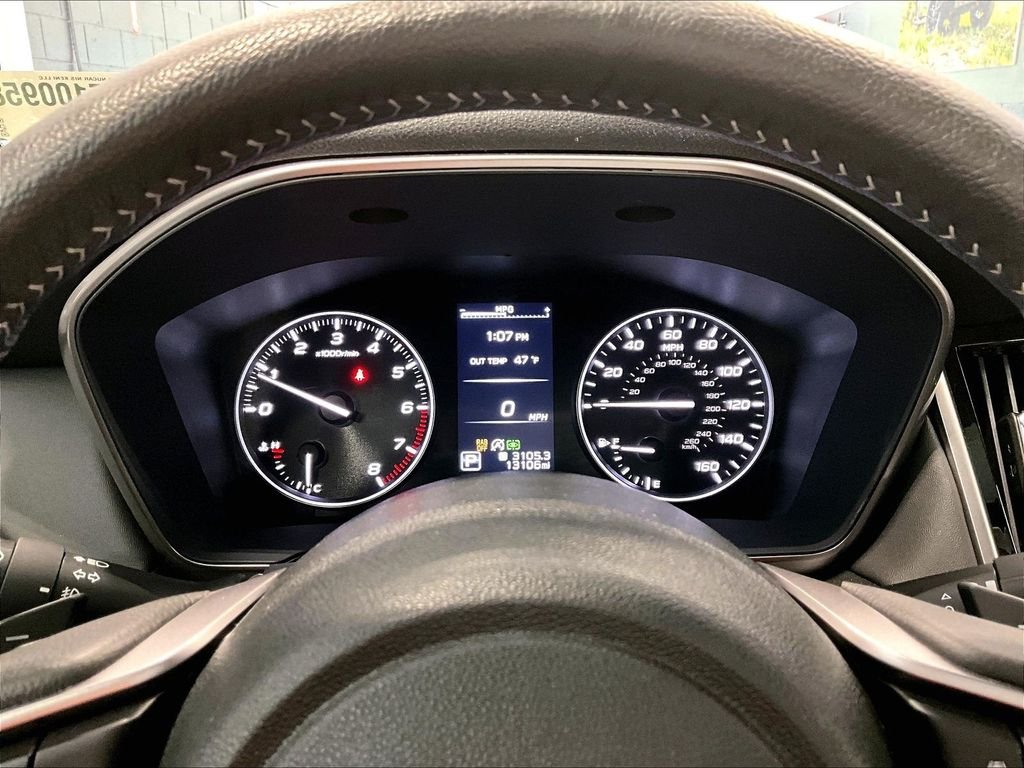 Used 2025 Autumn Green Metallic Subaru Limited image 13