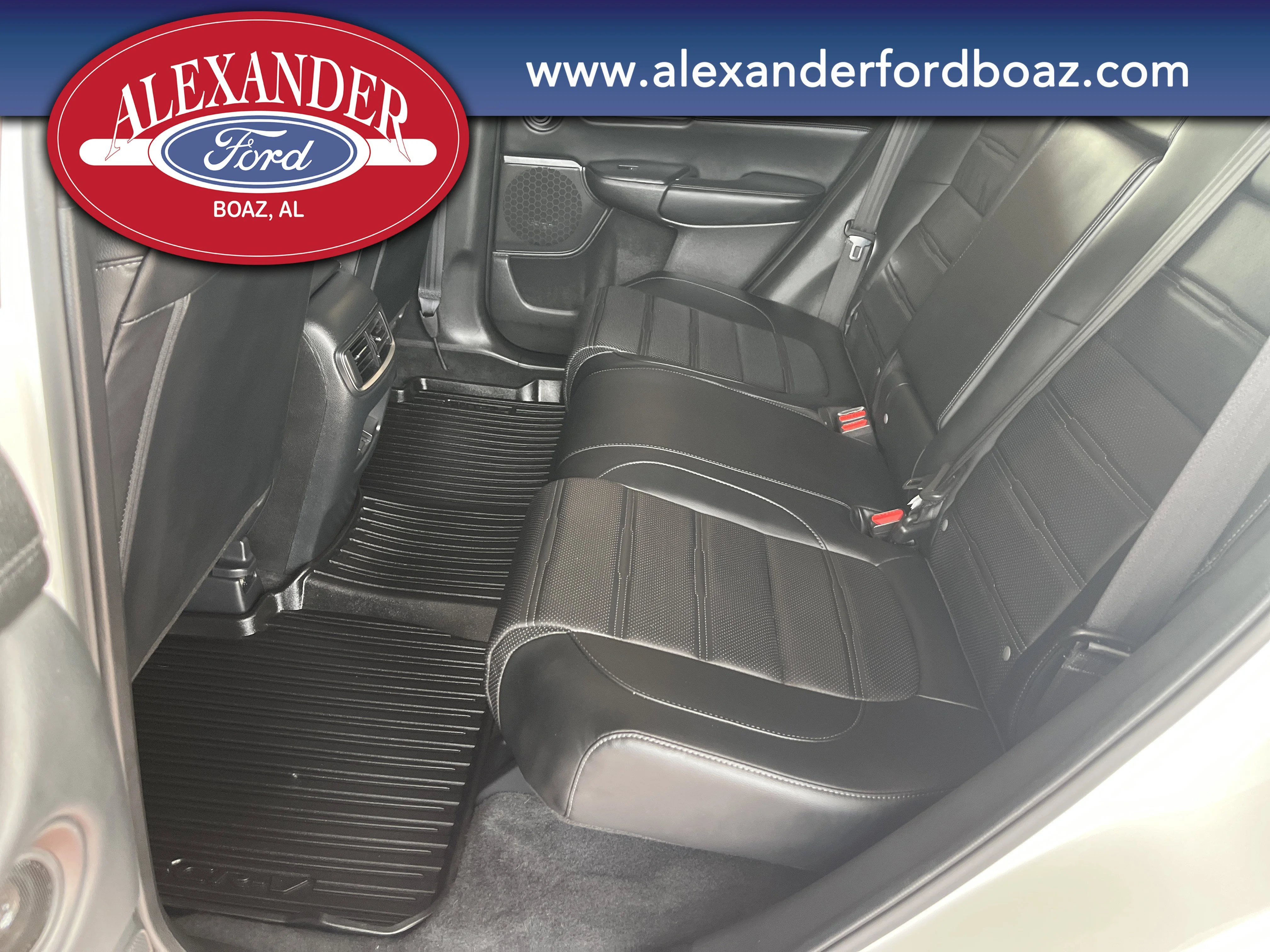 Used 2022 White Honda Touring image 10