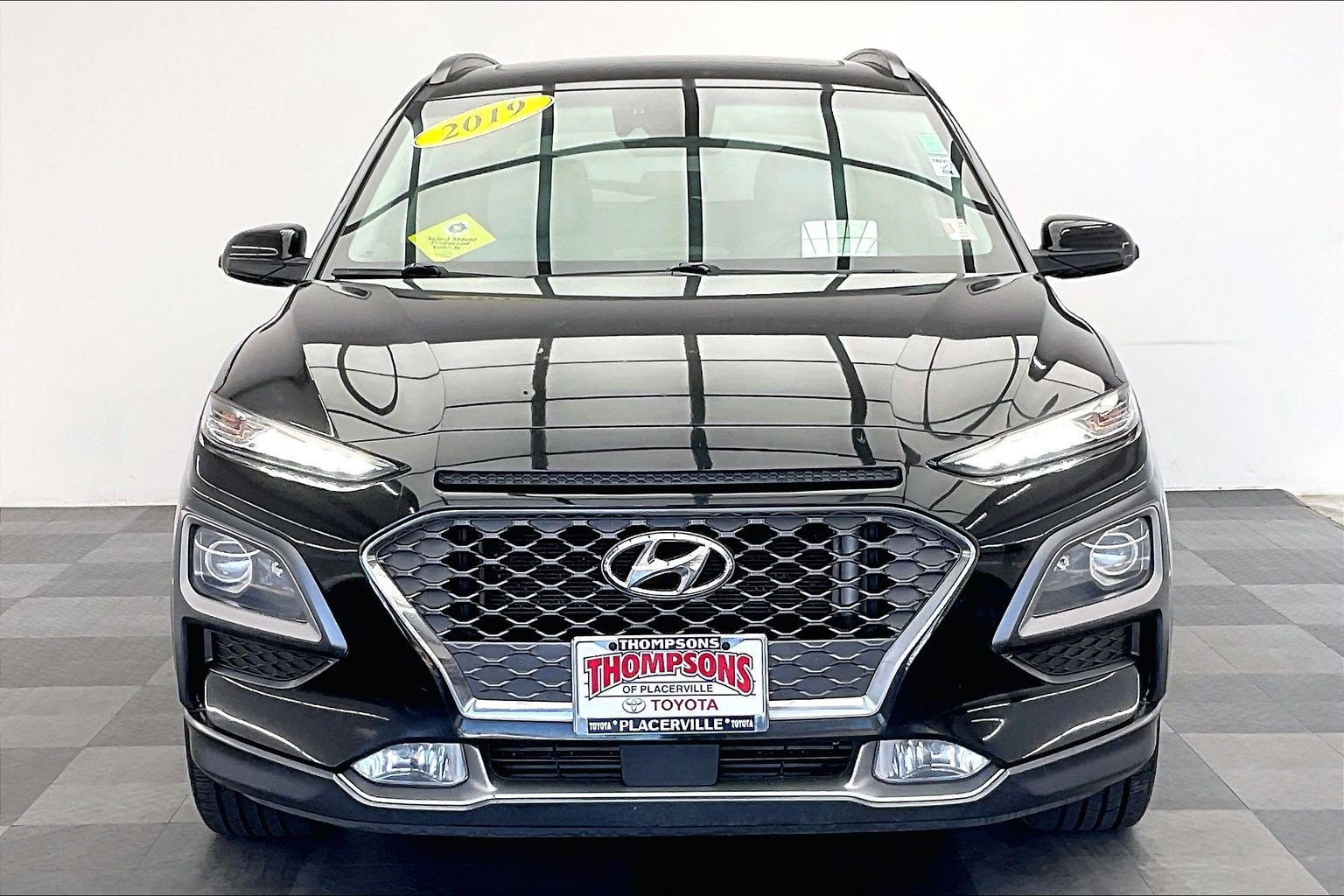 Used 2019 Ultra Black Pearl Hyundai Ultimate image 2