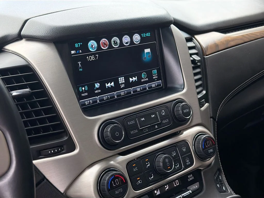 Used 2019 Onyx Black GMC Denali image 16