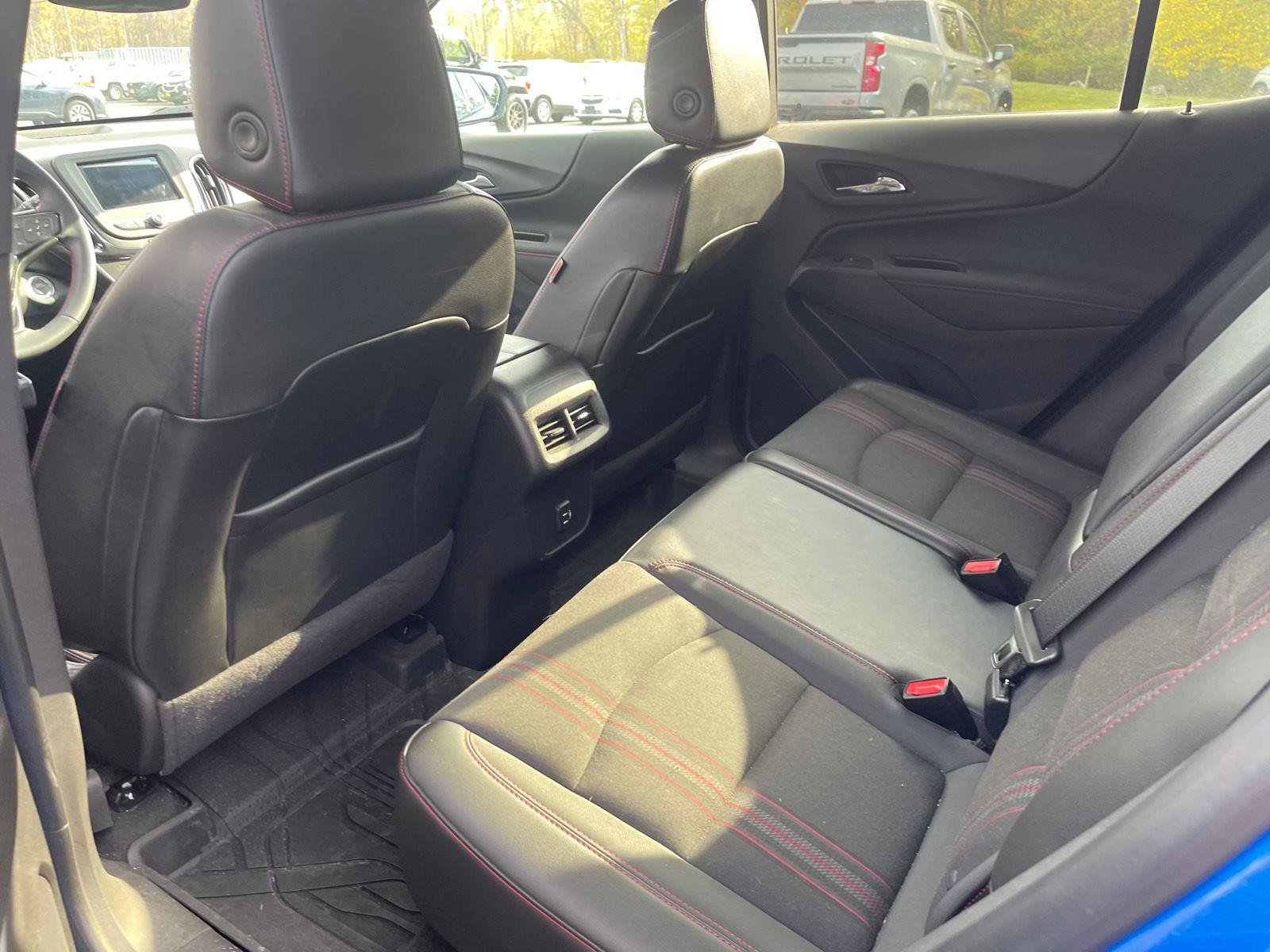 Used 2024  Chevrolet  image 14