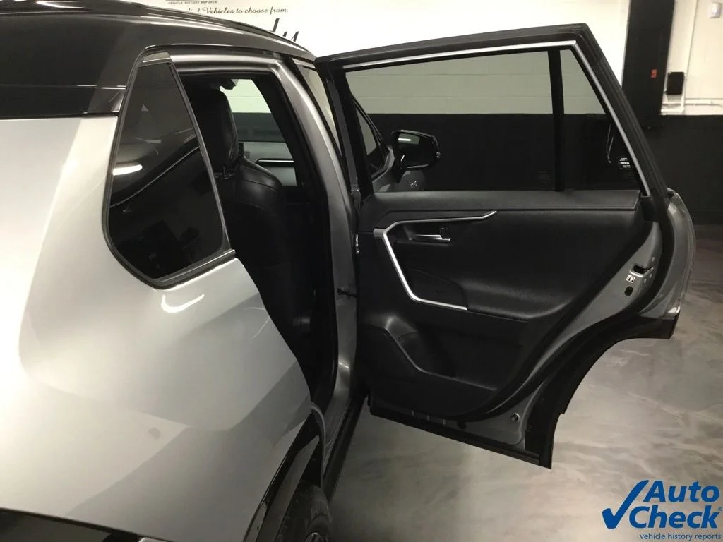 Used 2019 Silver Toyota XSE image 36