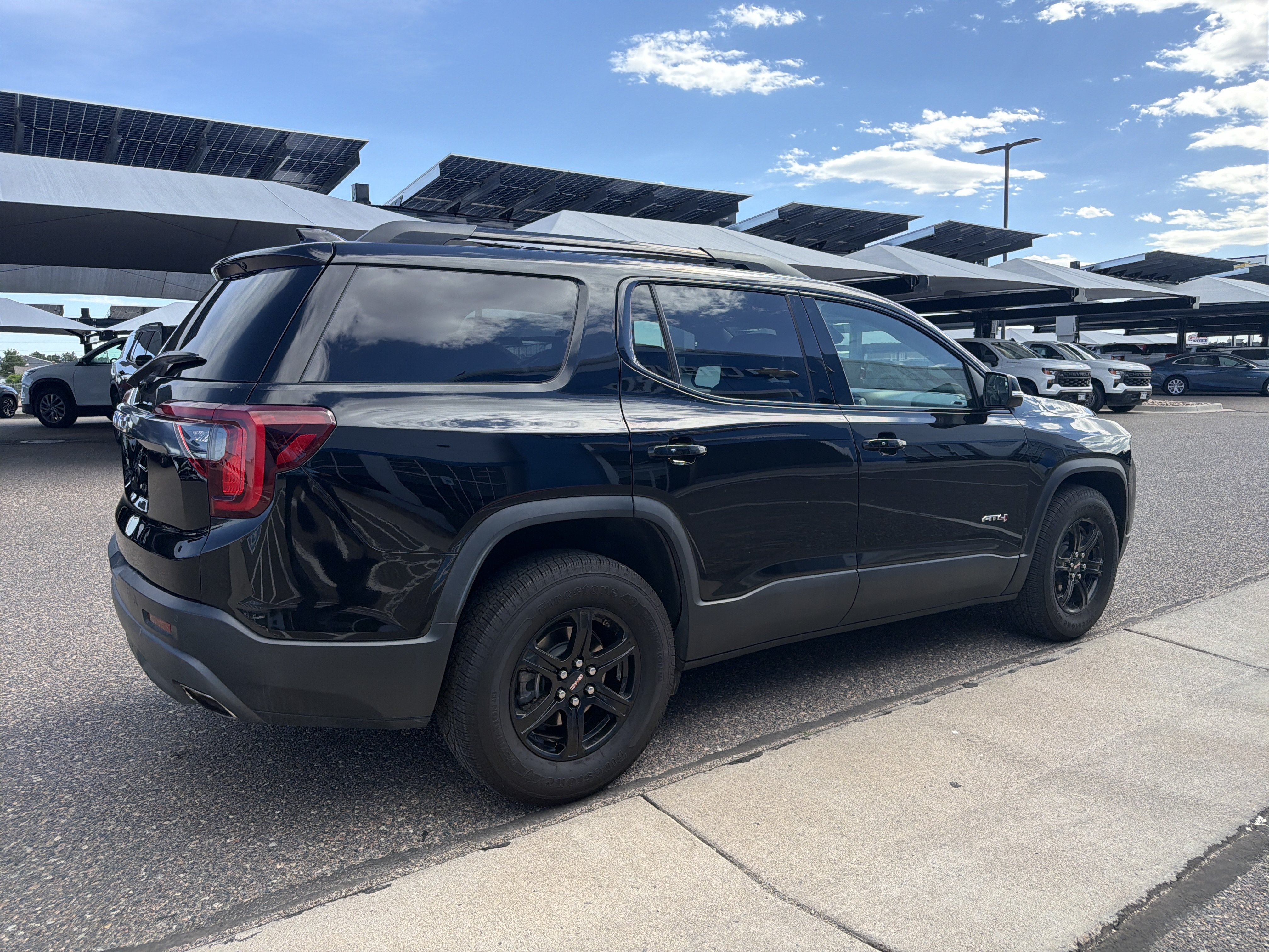 2023 GMC Acadia AT4 - Photo 6