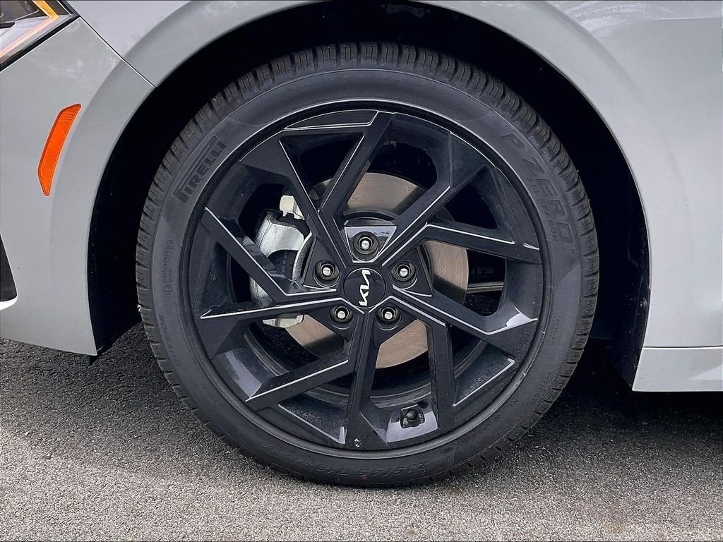 New 2026 Wolf Gray Kia GT-Line AWD image 7