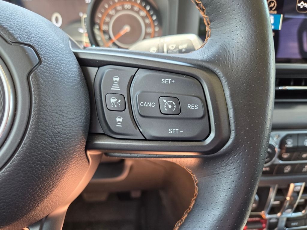 Used 2024 Yellow Jeep Mojave image 32