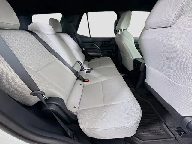 New 2026 White Toyota SR5 image 25