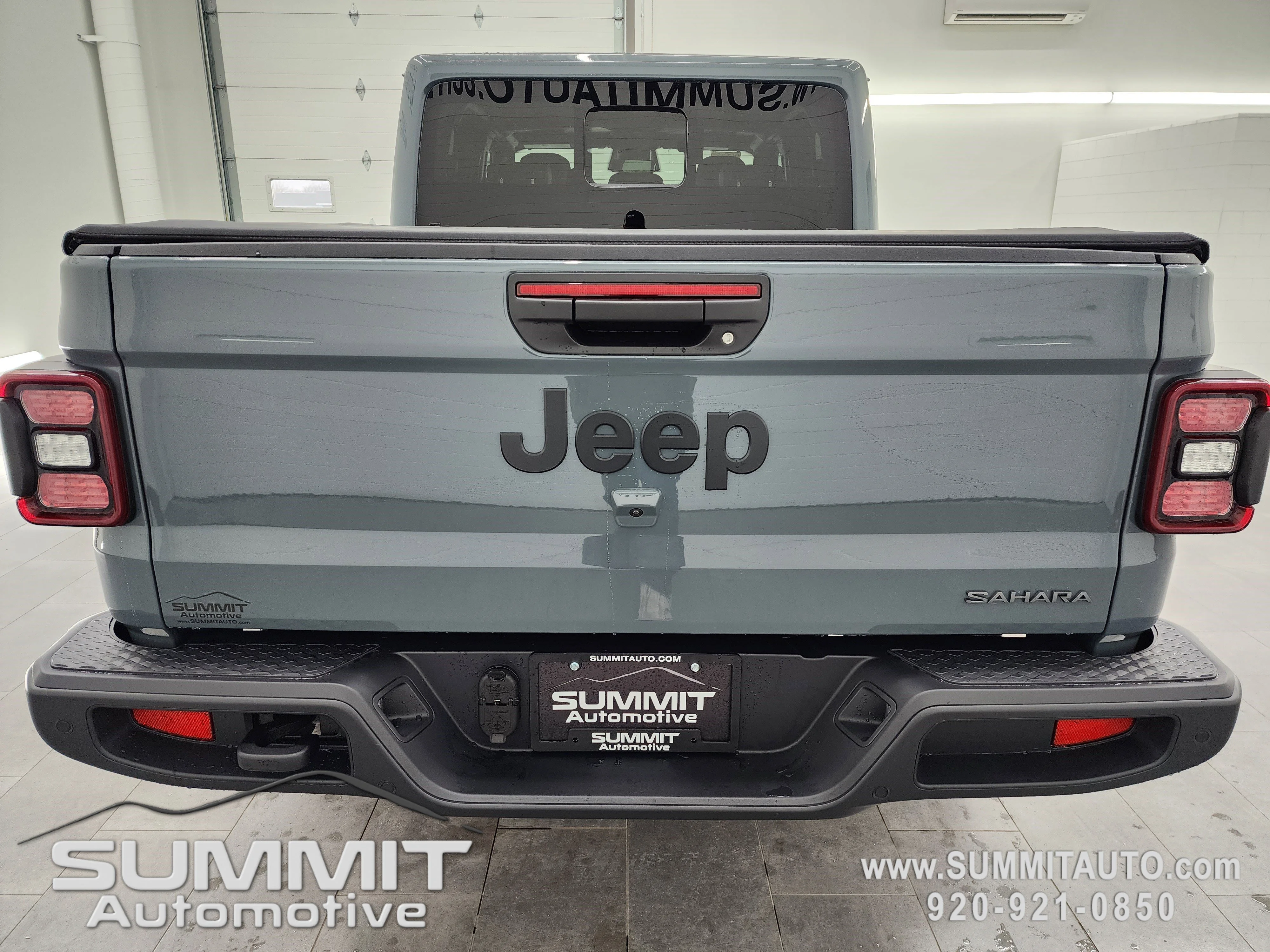 New 2026 Anvil Clear-Coat Exterior Paint Jeep Sahara image 26