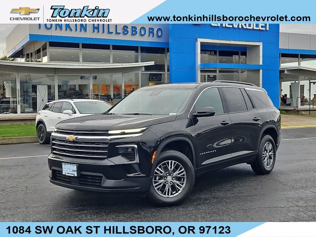 2026 Chevrolet Traverse FWD LT's photo