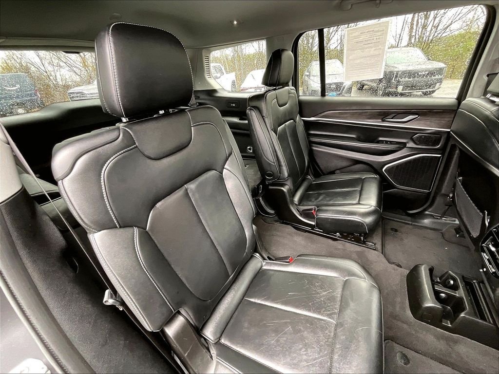 Used 2021 Gray Jeep Limited image 15