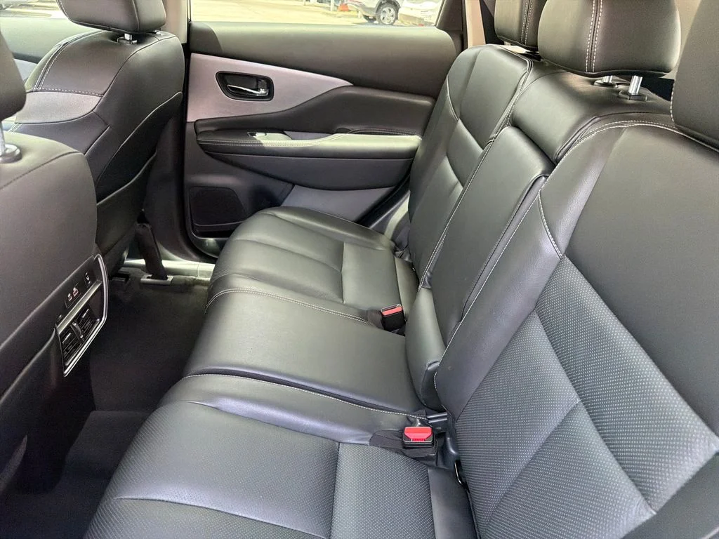 Used 2021 Gray Nissan SL image 33
