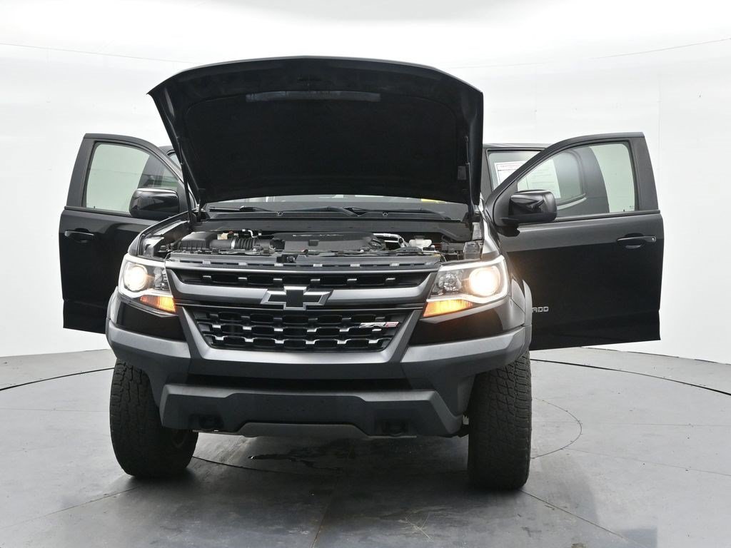 Used 2019 Black Chevrolet 4WD ZR2 image 34