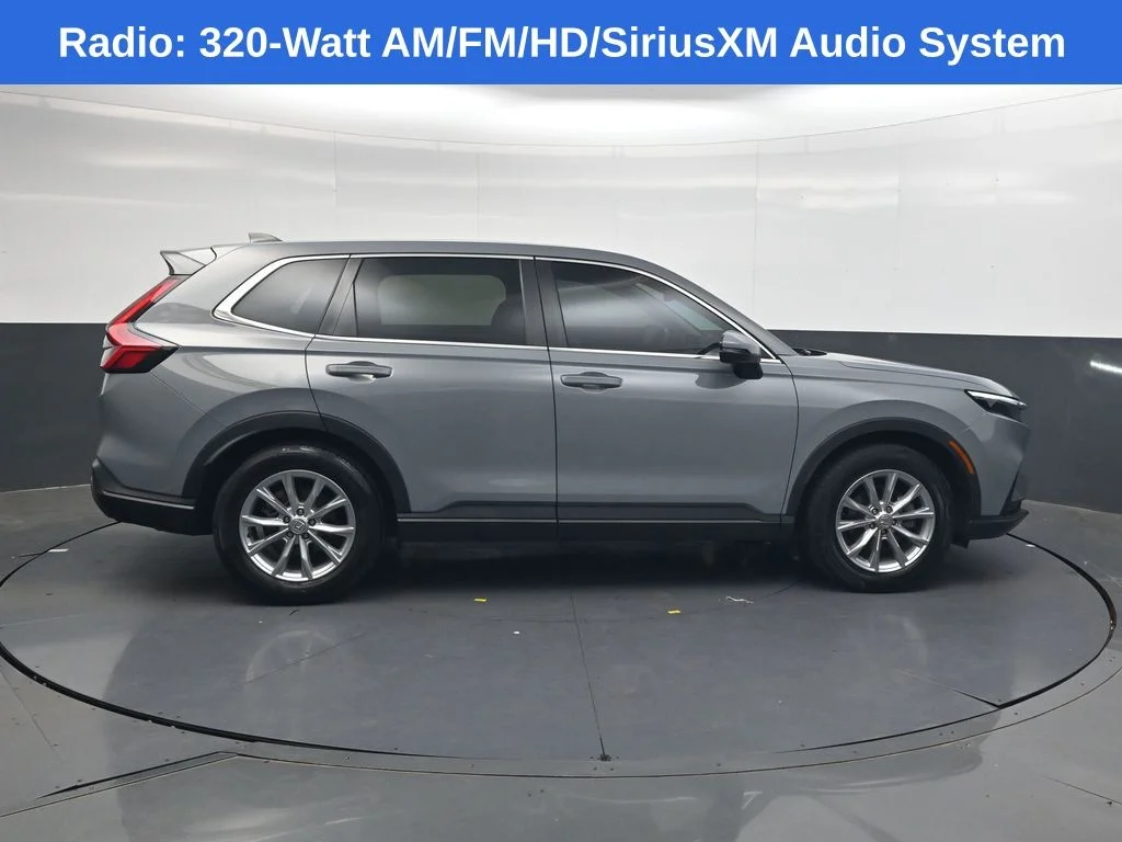 Used 2023  Honda EX-L image 3