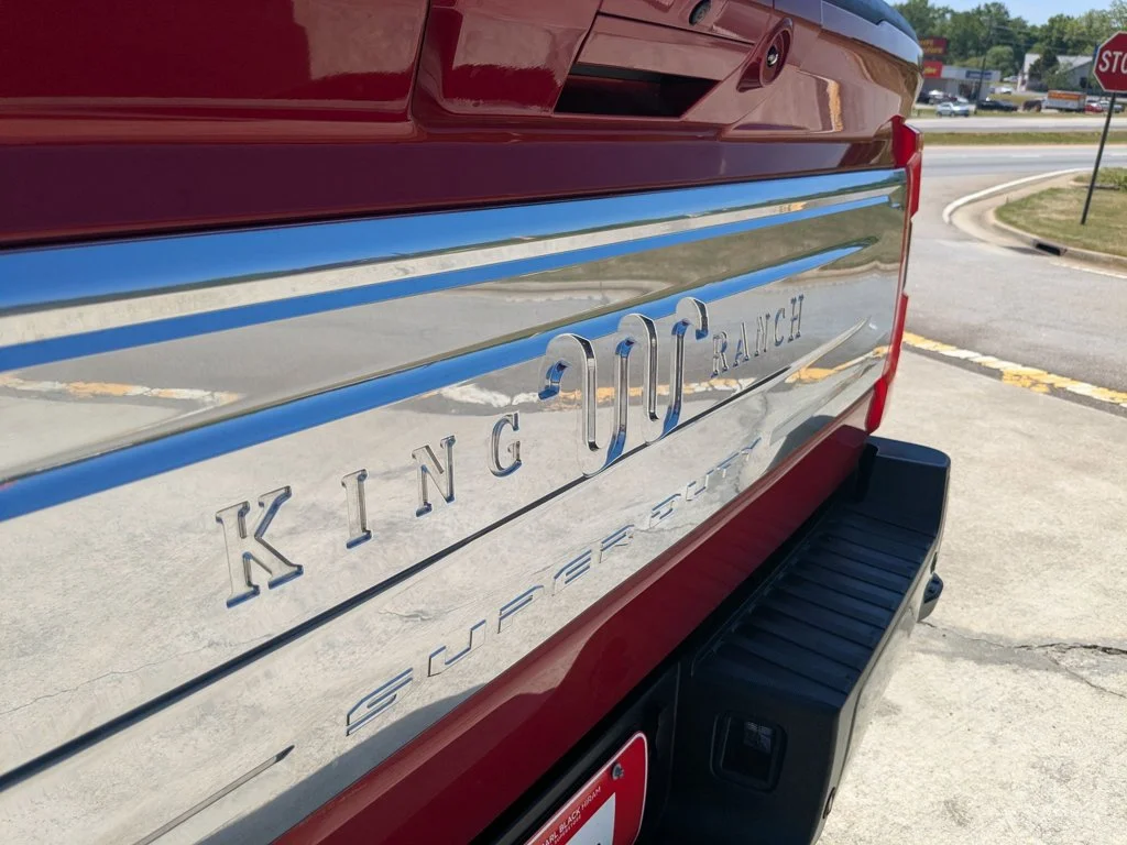 Used 2024  Ford King Ranch image 30