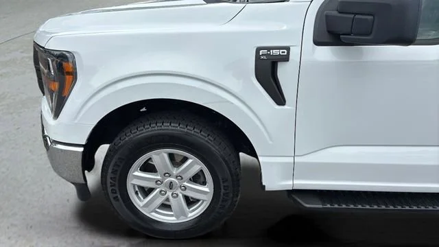 Used 2023 White Ford XL image 32