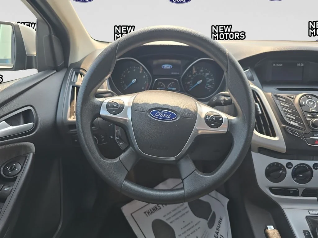 Used 2014 Ingot Silver Ford SE image 11