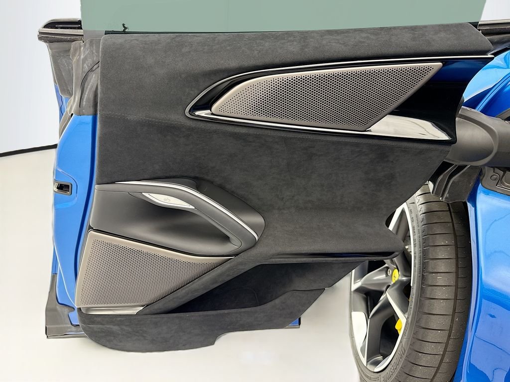 Used 2023 Blu Corsa Ferrari  image 26