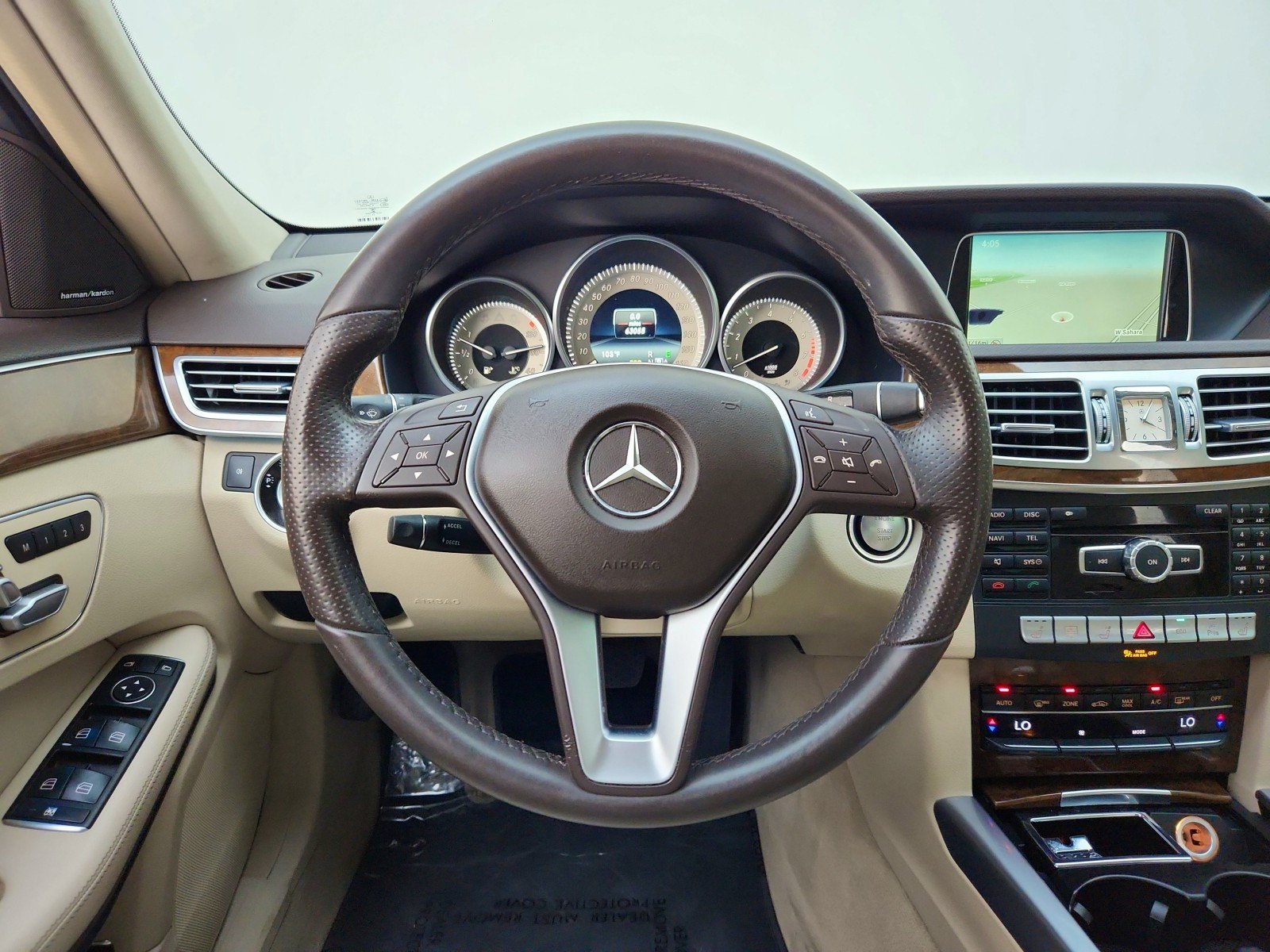 Used 2014 Black Mercedes-Benz E 350 Sport image 23