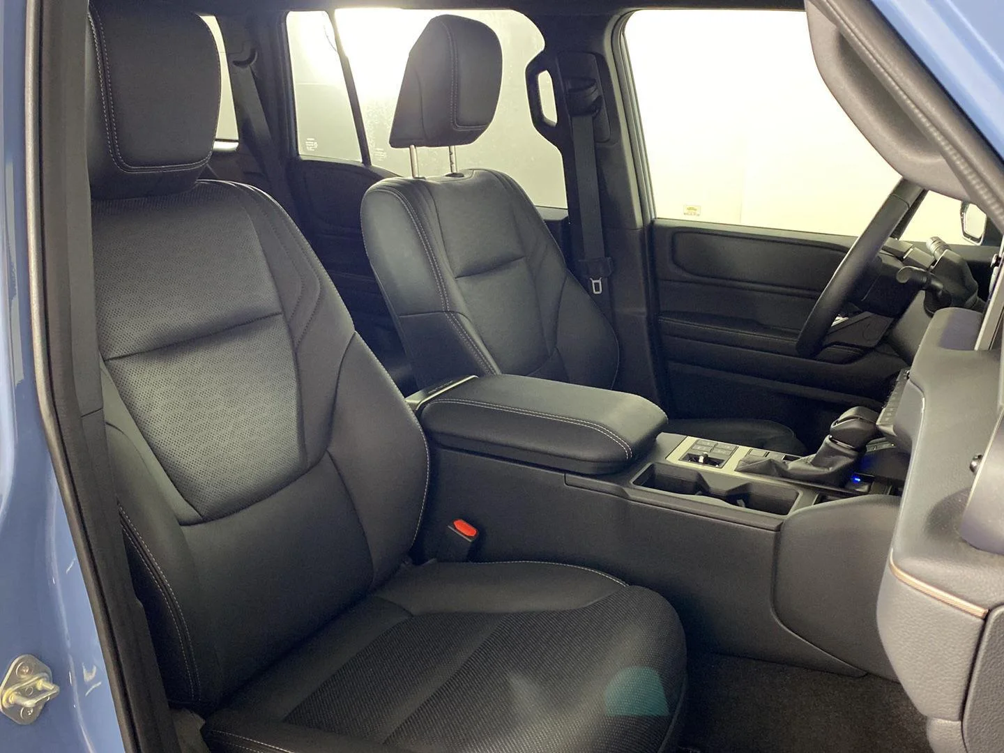 Used 2025 Heritage Blue w/Grayscape Roof Toyota  image 25
