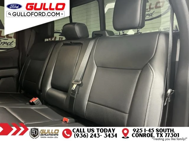 Used 2025 Black Metallic Ford Lariat image 13