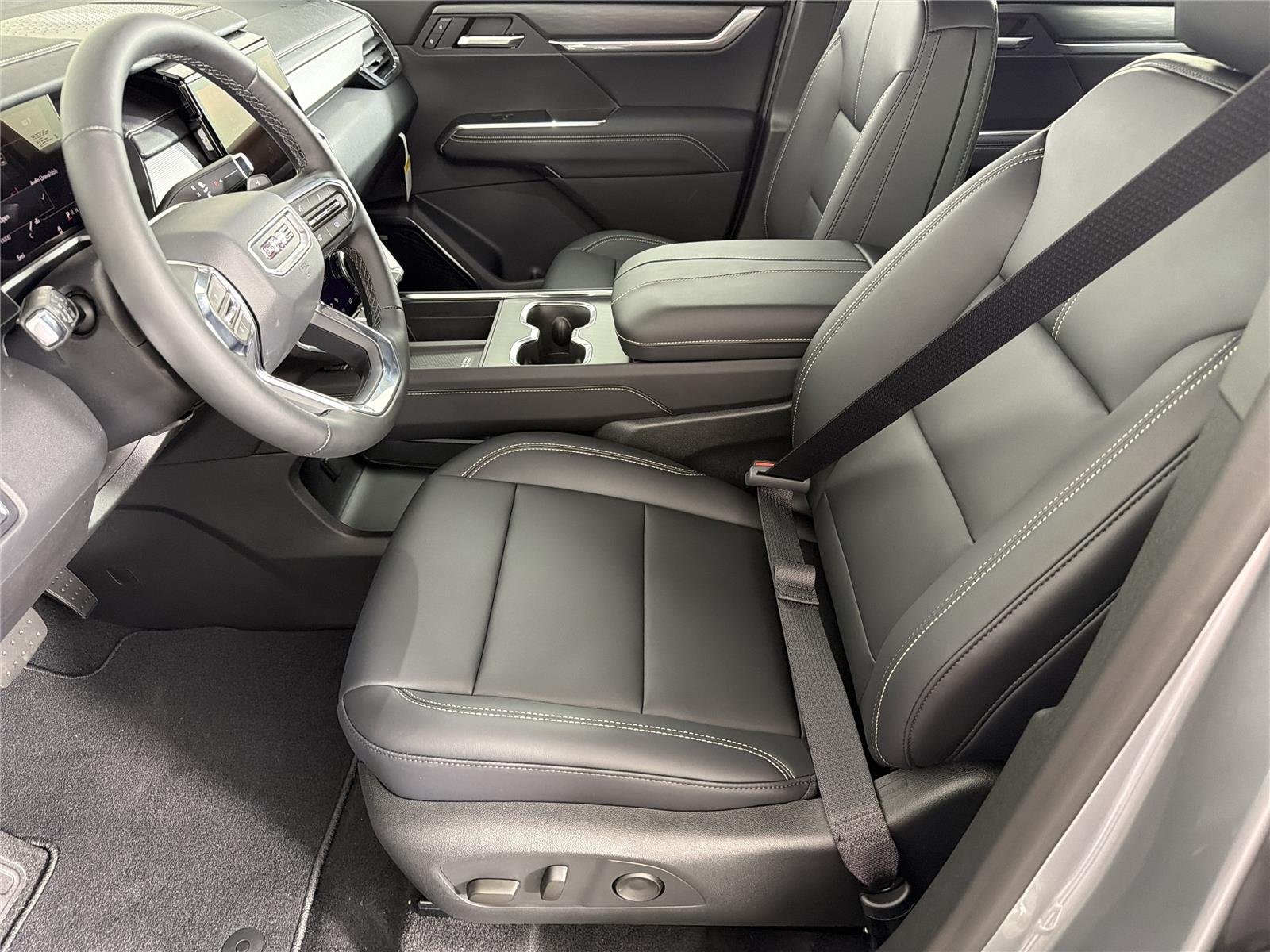 2026 GMC Acadia Elevation - Photo 7