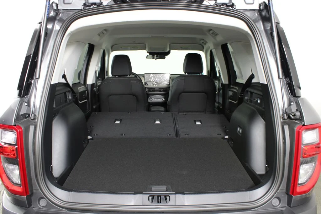 New 2026 Carbonized Gray Metallic Ford Big Bend image 9