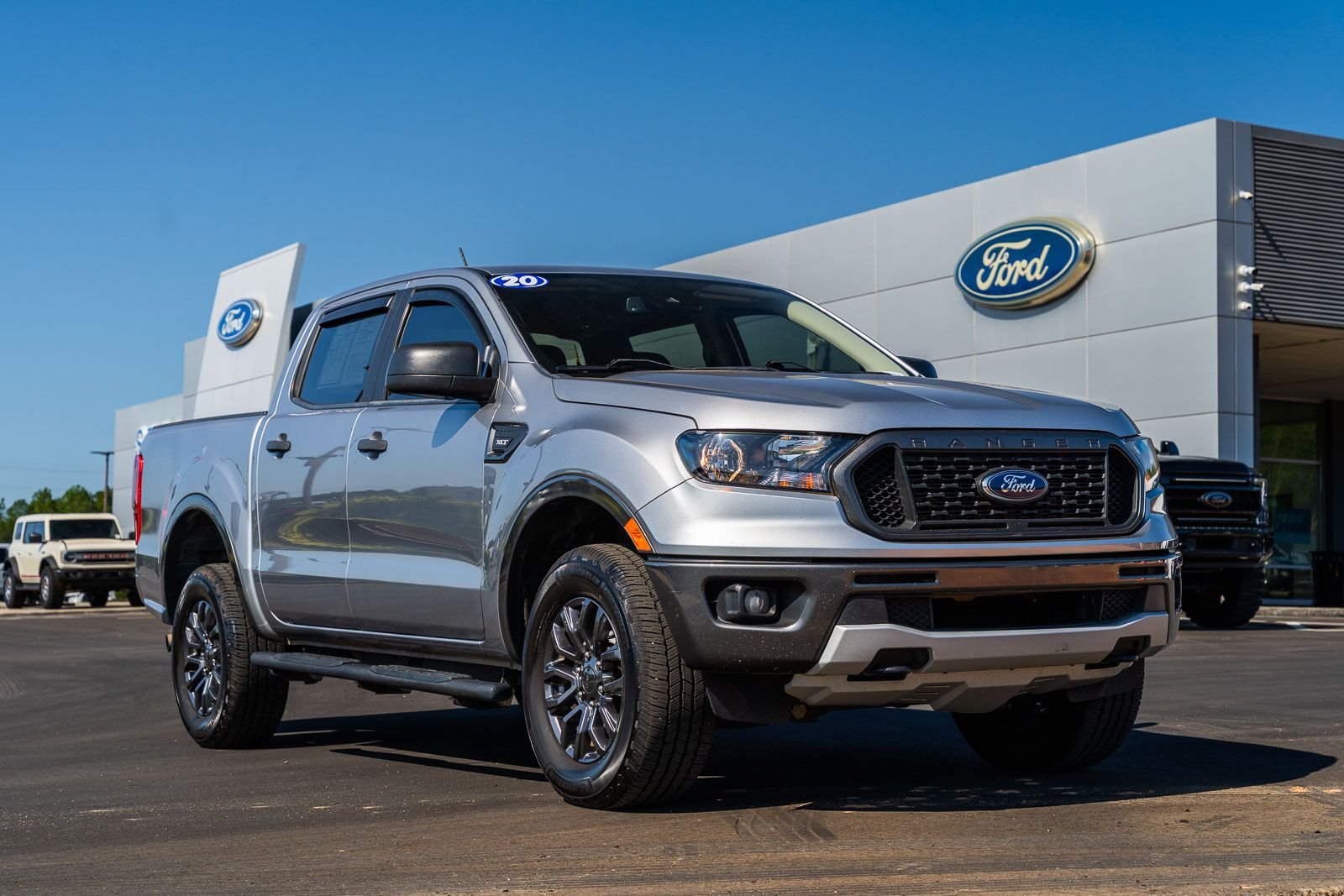 Used 2020 Silver Ford XLT image 1