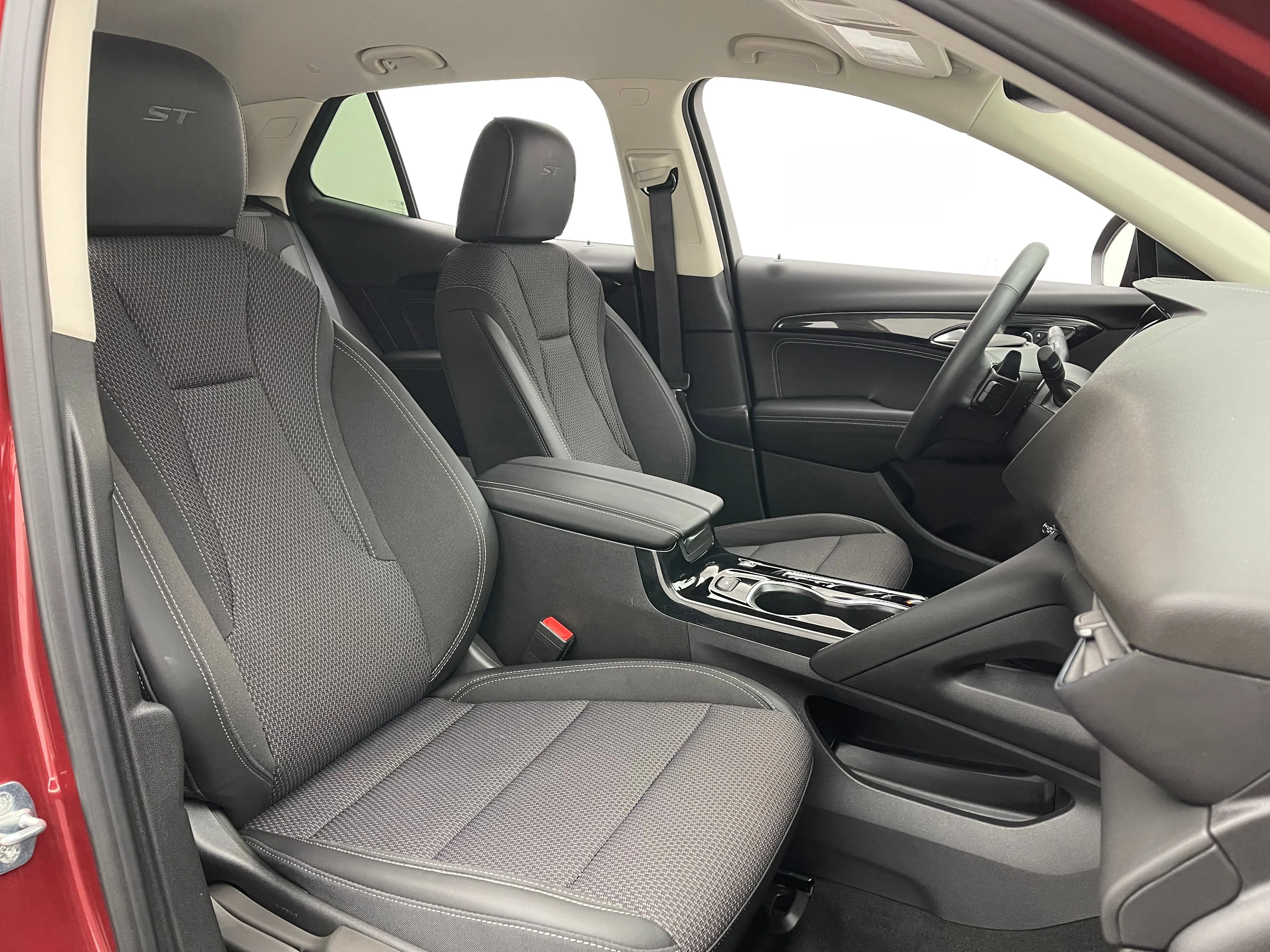 Used 2023 CINNABAR METALLIC Buick Preferred image 33