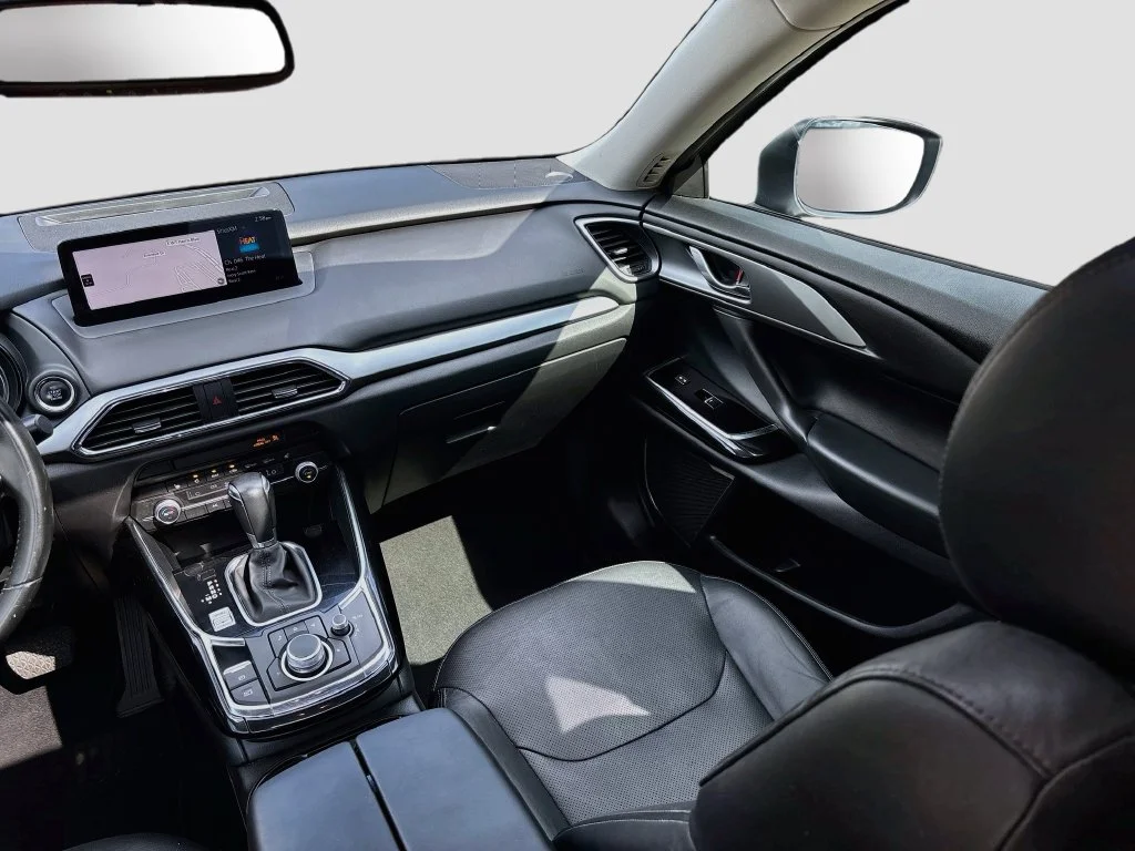 Used 2021 Sonic Silver Metallic Mazda Touring image 25