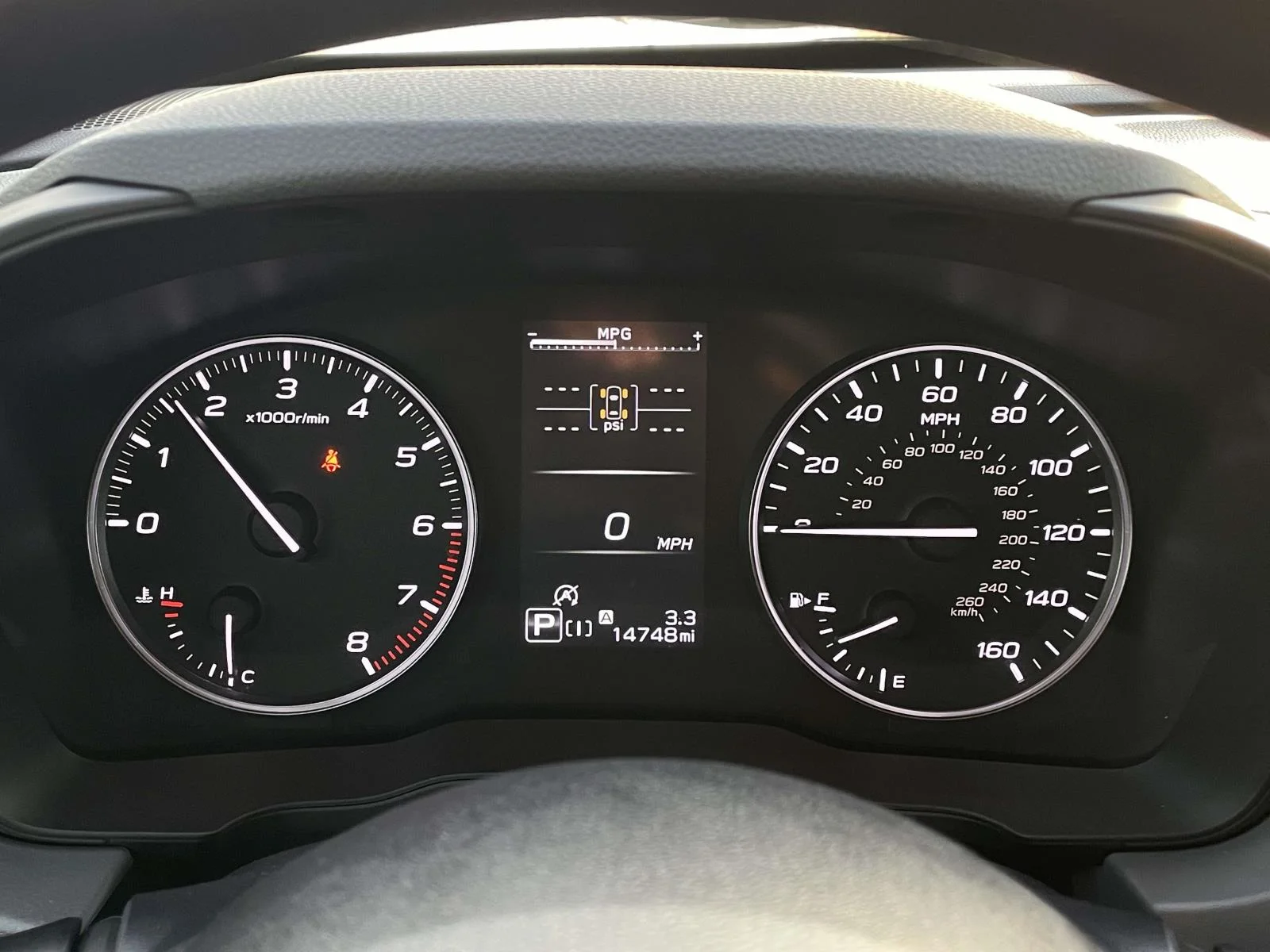 Used 2025 Ice Silver Metallic Subaru Premium image 13