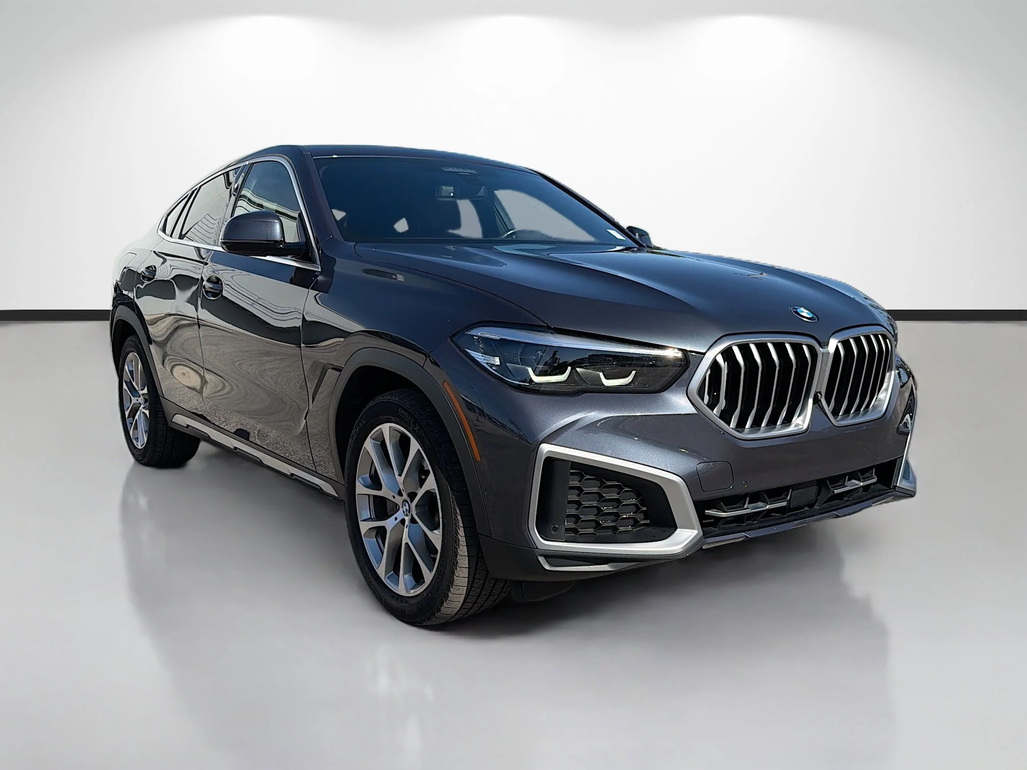 2022 BMW X6 xDrive40i's photo