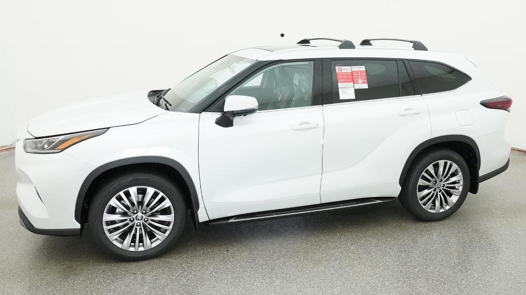 New 2026 Wind Chill Pearl Toyota Platinum image 5