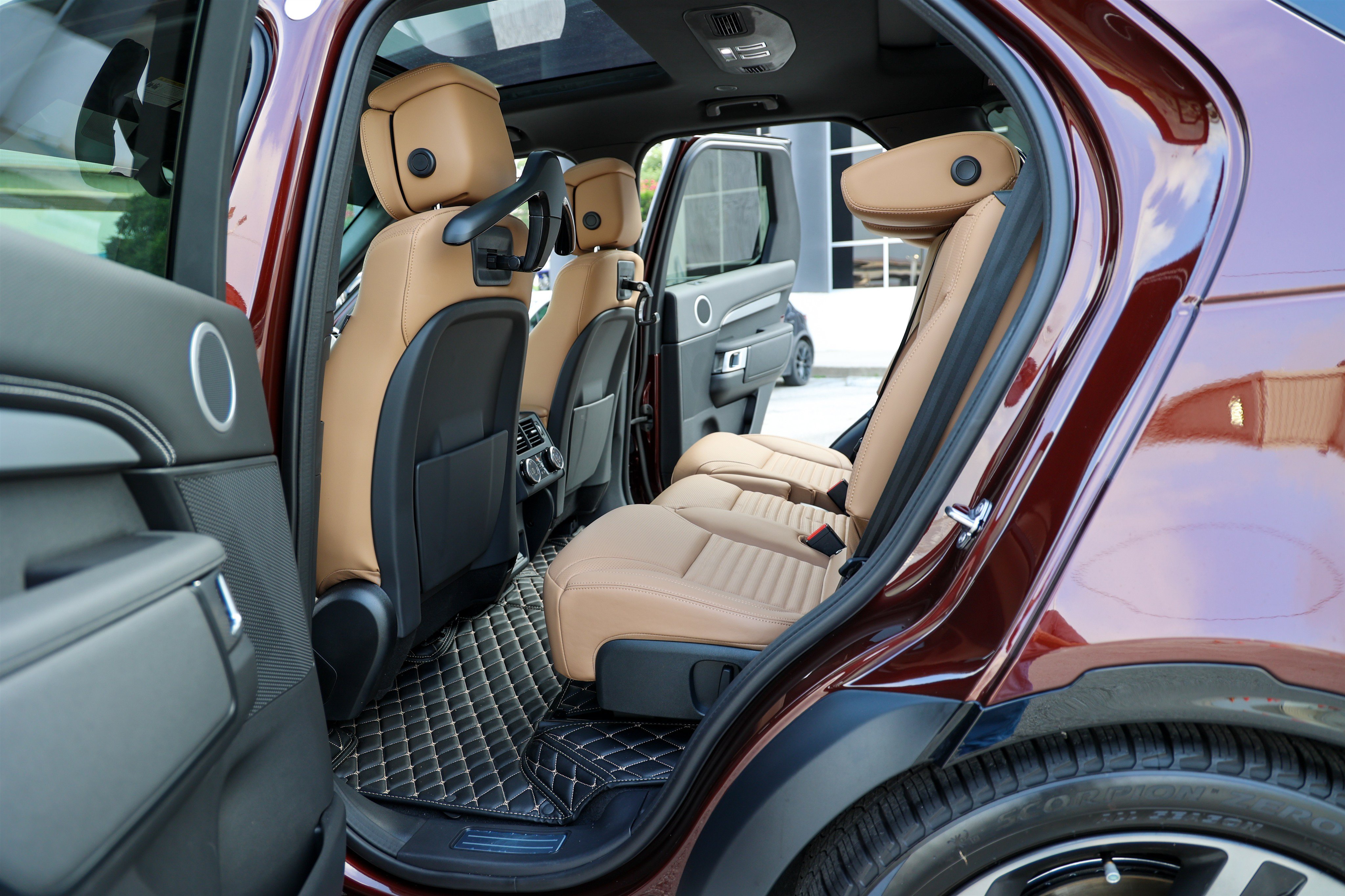 Used 2026 Maroon Land Rover Gemini Edition image 35
