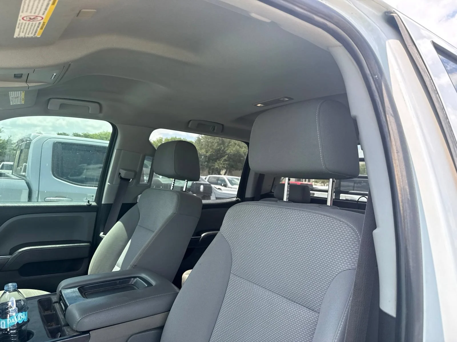 Used 2017 SUMMIT WHITE Chevrolet Work Truck image 10