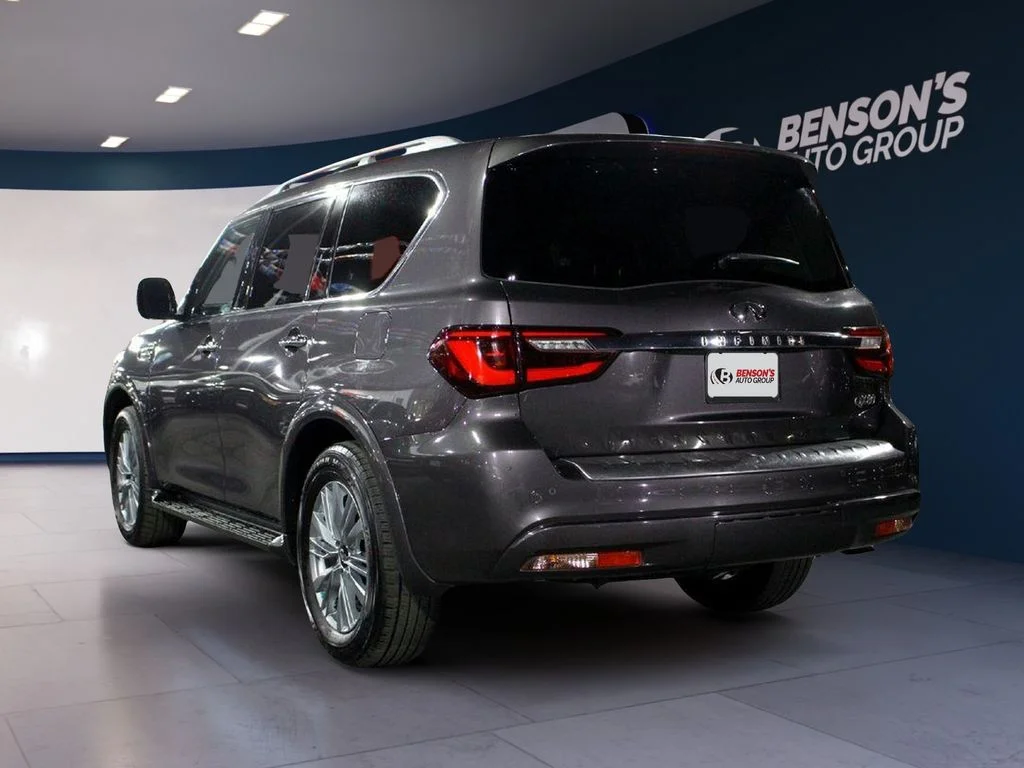 Used 2024 Gray INFINITI LUXE image 6