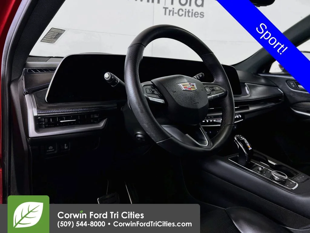 Used 2025  Cadillac Sport image 3