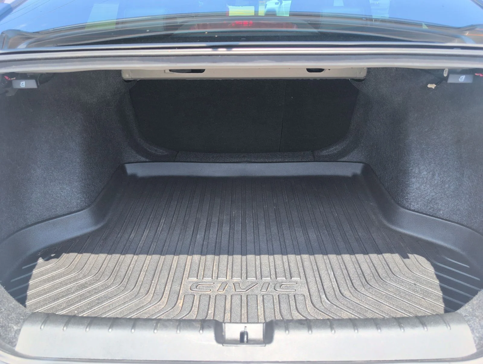 Used 2021  Honda EX-L image 5