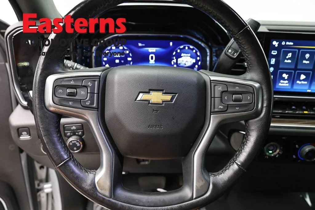 Used 2022 Silver Chevrolet LT image 10