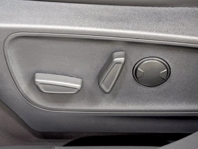 New 2026 Space White Metallic Ford Big Bend® image 40