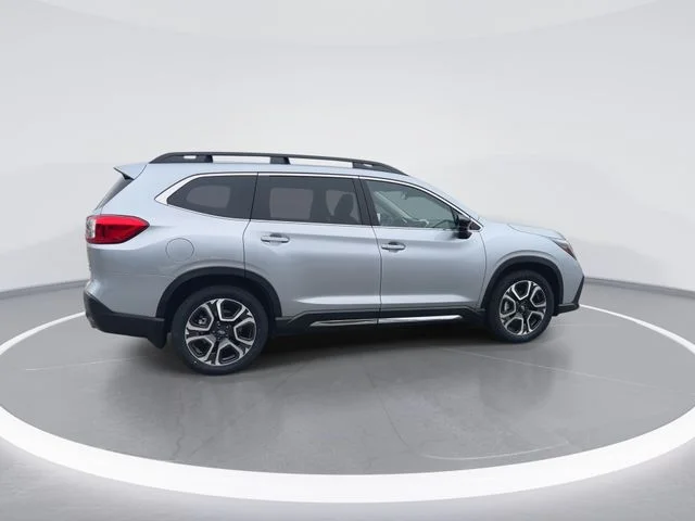 Used 2025 Silver Subaru Limited image 9