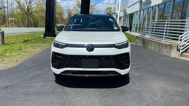 New 2026 Black Volkswagen 2.0T SE R-Line Black image 2