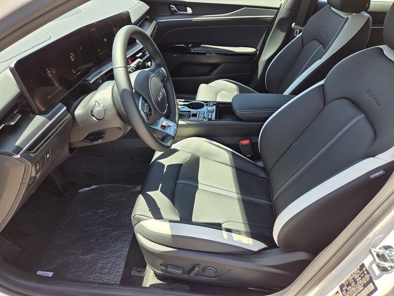 New 2026 Snow White Pearl Kia GT-Line FWD image 7