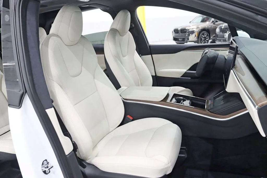 2022 Tesla Model X Base