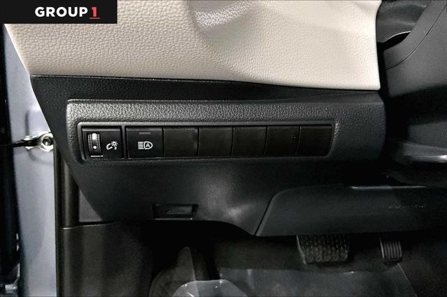 Certified Used 2025 CELESTITE GRAY ME. Toyota  image 35