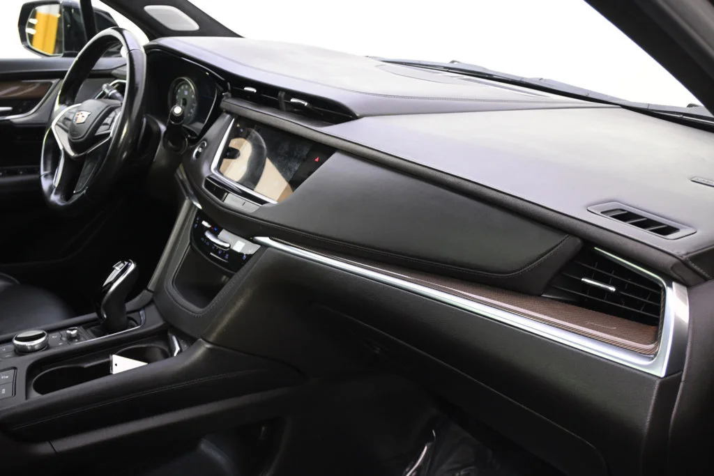 Used 2024 Stellar Black Metallic Cadillac Premium Luxury image 15