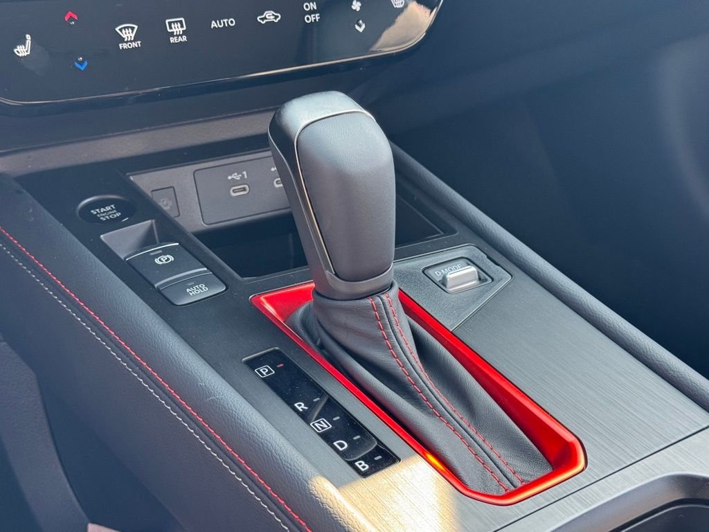 2026 Nissan KICKS SR AWD - Photo 11