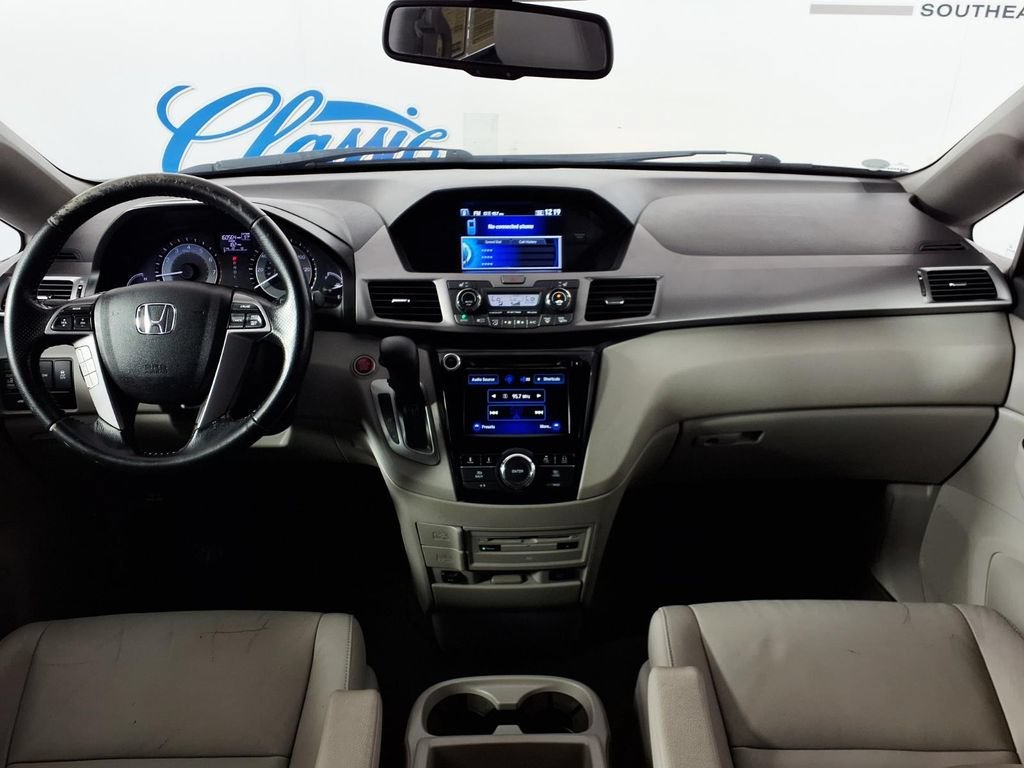 Used 2015 Gray Honda EX-L image 13