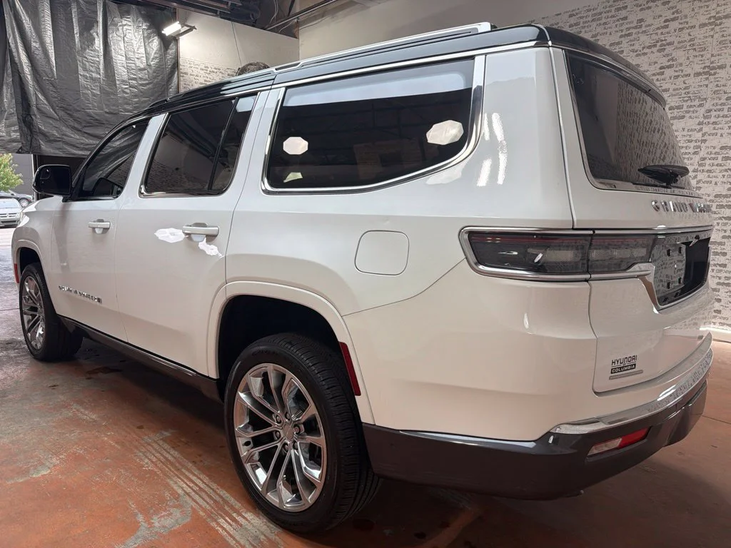 Used 2022 Bright White Clearcoat Jeep Series II image 5