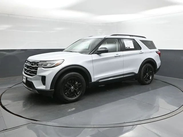 2025 Ford Explorer Active RWD (PL535)'s photo