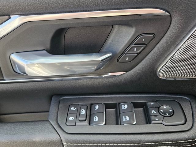 New 2026 Bright White Clear-Coat Exterior Paint RAM Laramie image 18